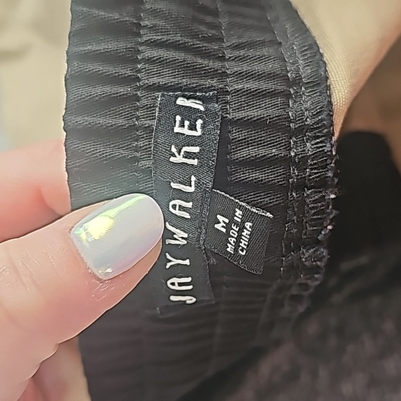 Jaywalker khaki pants with rouging - Picture 3 of 4